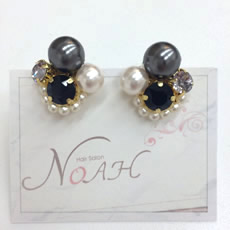 ハンドメイドピアス